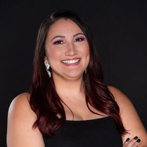 Meet your Posher, Clara